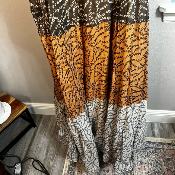 French Connection Maxi Dress 10 Large
Cotton tiered Multicolor Polkadot - Picture 10 of 14